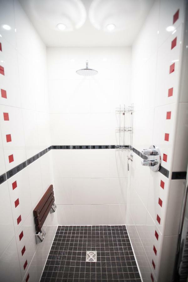 Honest University Apartment 2 เซาธ์แธมป์ตัน ภายนอก รูปภาพ