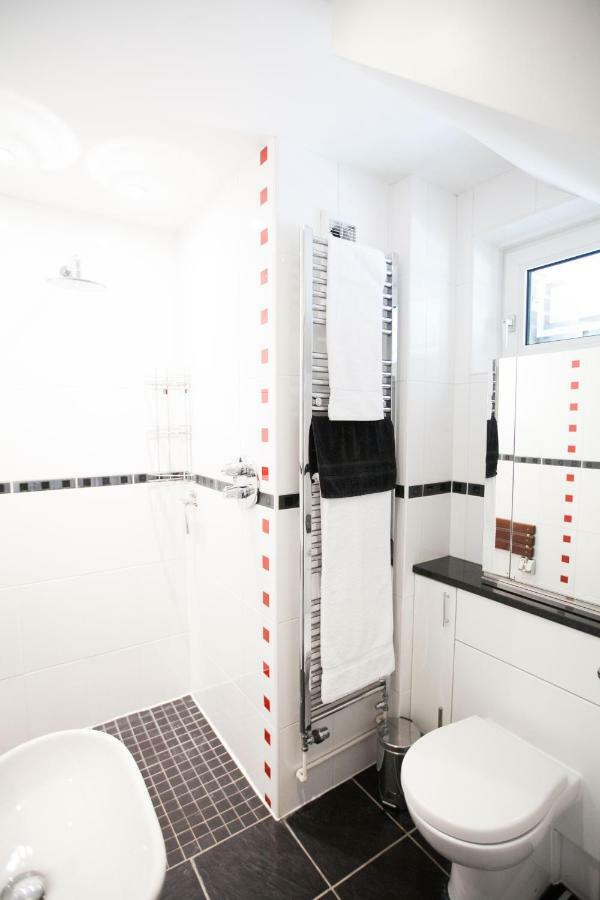 Honest University Apartment 2 เซาธ์แธมป์ตัน ภายนอก รูปภาพ