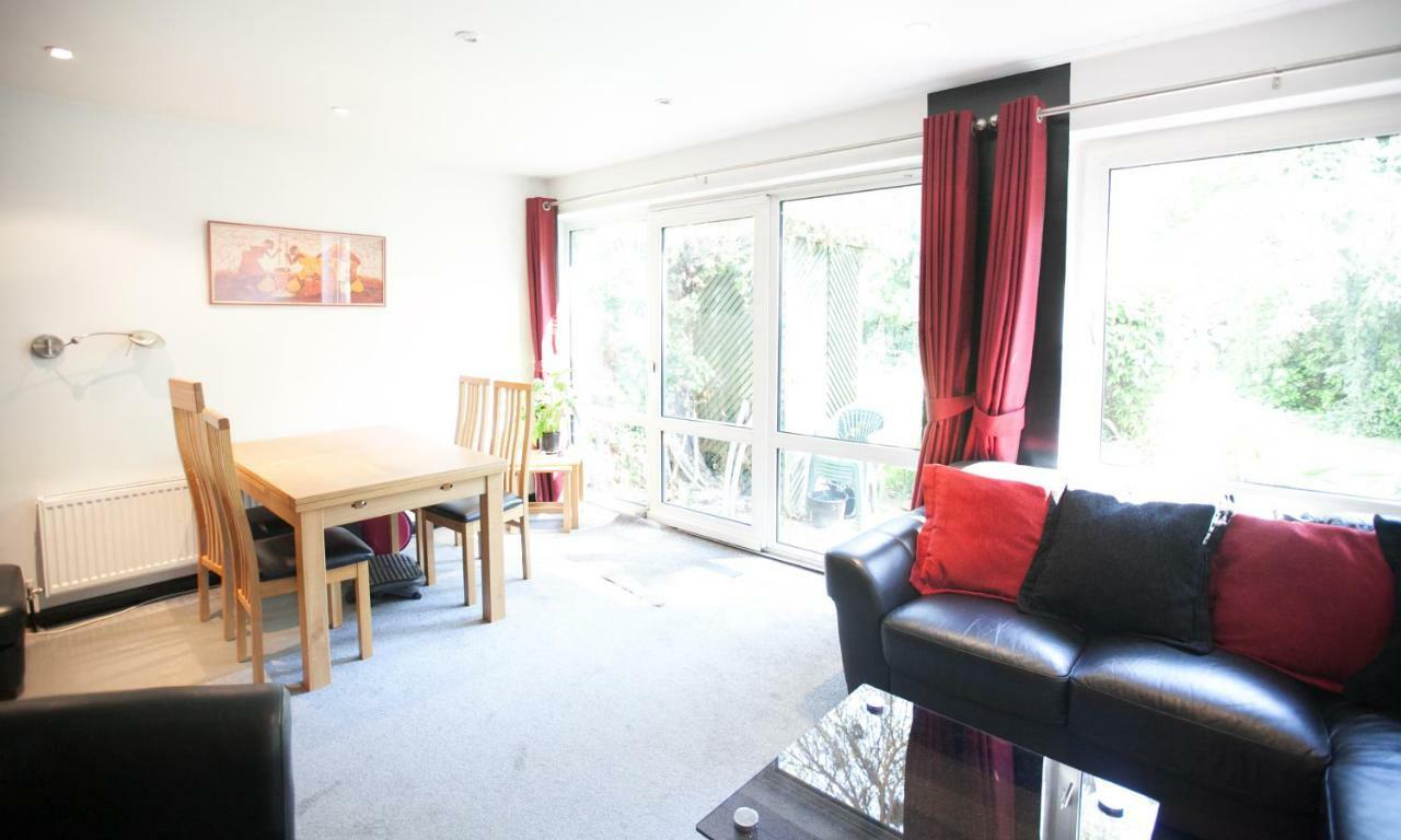 Honest University Apartment 2 เซาธ์แธมป์ตัน ภายนอก รูปภาพ